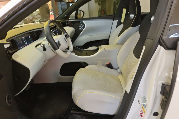 Used Avatr 11 2023 Harmony 90-degree Rear-wheel Drive Edition Left Front Seat