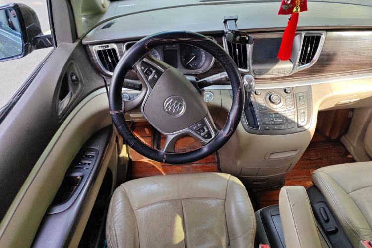 Used Buick GL8 2013 3.0L XT Luxury Business Flagship Edition
