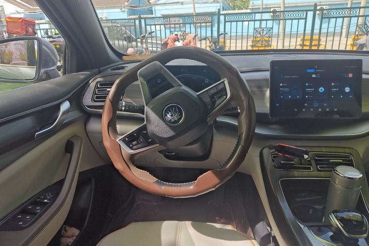 Used BYD Qin PLUS 2023 Champion Edition DM-i 120KM Leading Model
