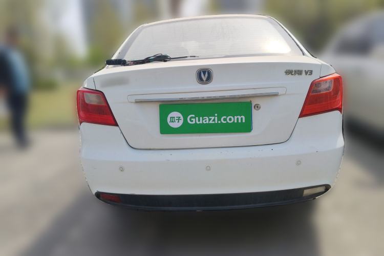 Used CHANGAN Alsvin V3 2012 1.3L Manual Comfort Version China IV Standard Rear