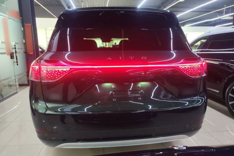 Used Hima AITO M9 2024 Range-Extended Ultra Version 42 kWh 6-Seater Model Rear