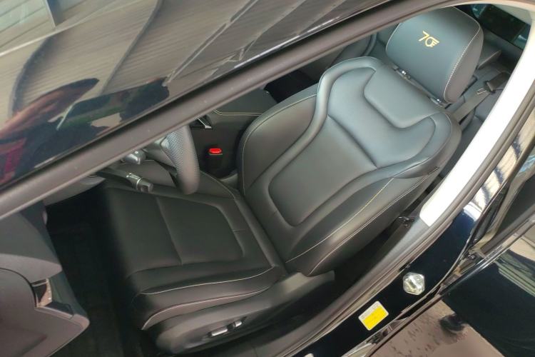 Used Bestune B70 2023 Third Generation 1.5T Automatic Enjoyment Version Left Front Seat