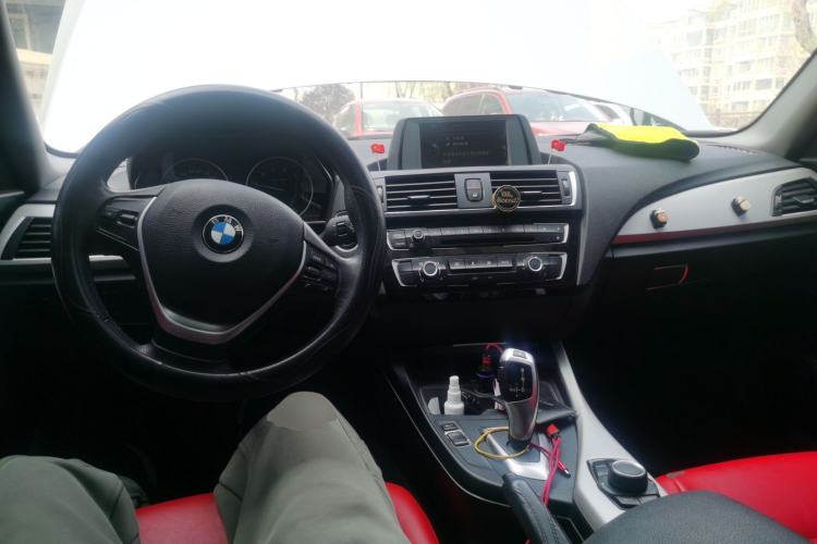 Used BMW 2 Series 2015 218i Center Console