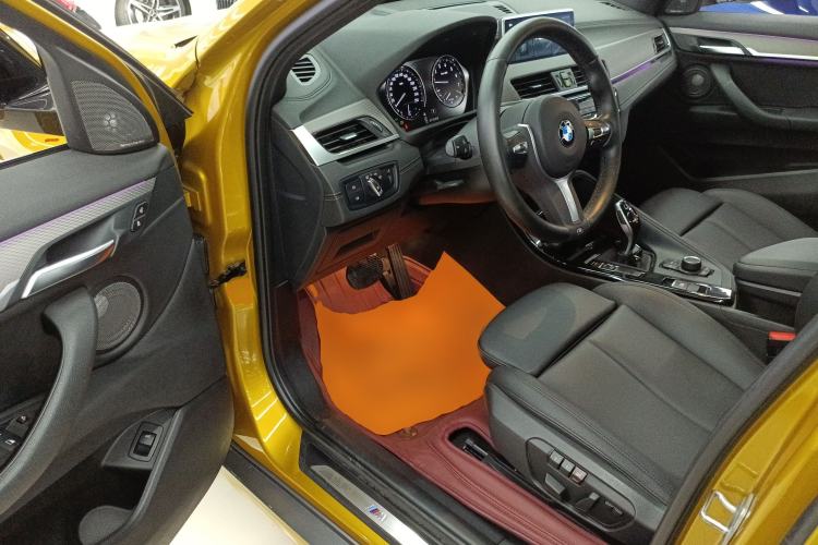 Used BMW X2 2019 sDrive25i Luxury Model with M Off-Road Package China VI Emission Standard
