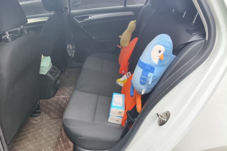 Used Volkswagen Golf 2020 Zhiai Edition 200TSI DSG Comfortable & Ambitious Version