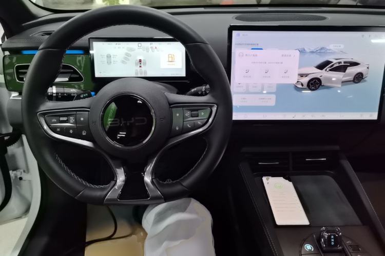 Used BYD Seal 06 New Energy 2025 DM-i Intelligent Drive 120KM Flagship Model
