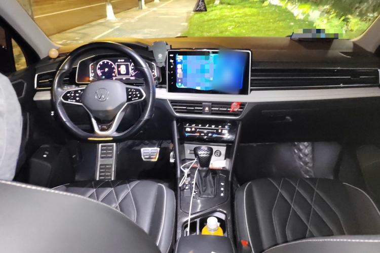 Used Volkswagen Tiguan L 2022 330TSI Automatic Two-Wheel Drive R-Line Enhanced Edition
