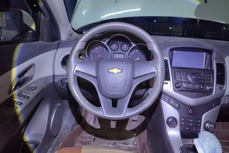 Used Chevrolet Cruze 2014 1.6L SL Millionth Anniversary Edition MT