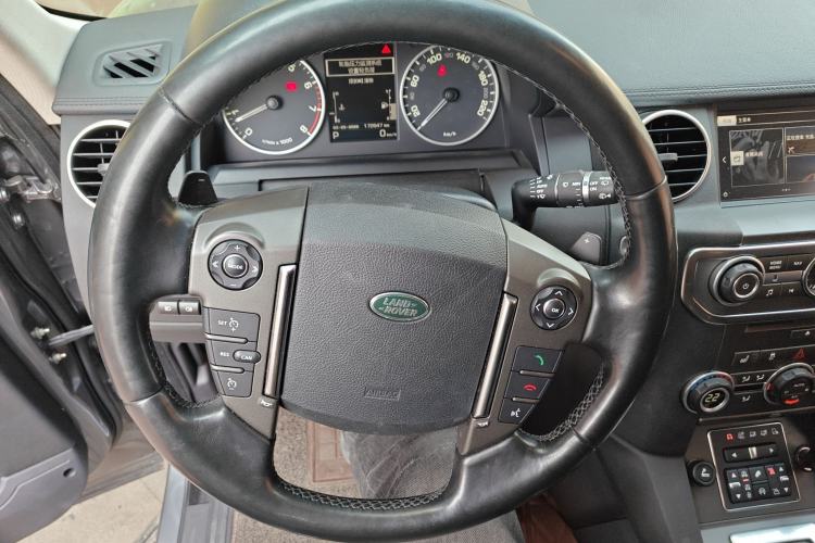 Used Land Rover Discovery 2016 3.0 SC Obsidian Black Heritage Edition SE