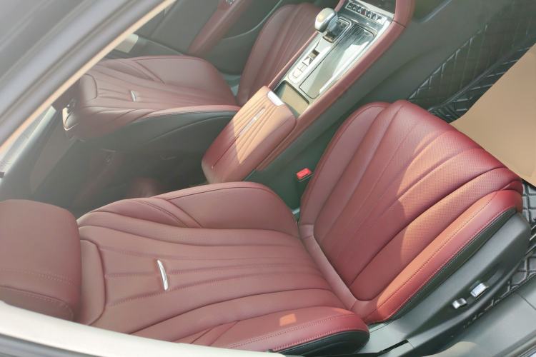 Used Hongqi H5 2023 1.5T DCT Smart Connect Flagship Edition
