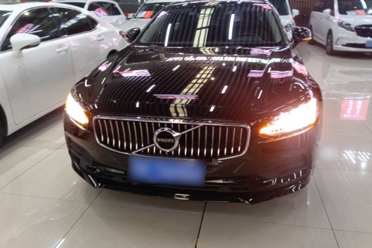 Used Volvo S90 2017 T4 Zhiyuan Edition