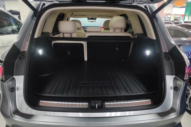 Used Hima AITO M8 2025 Extended-Range Ultra Version 53.4 kWh 5-Seater Edition