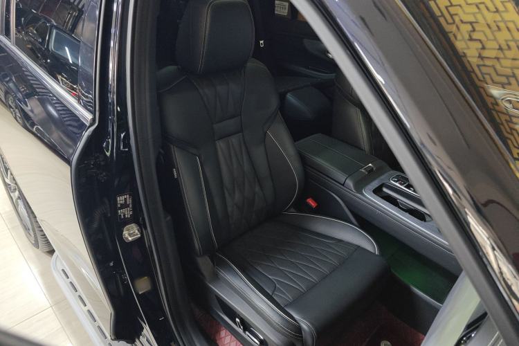 Used GAC Trumpchi GS8 2024 Linghang Series 2.0 TGDI Two-Wheel Drive Luxury Smart Connectivity Version