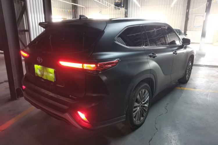 Used Toyota Highlander 2023 2.5L Smart Electric Hybrid Dual-Engine Four-Wheel Drive Prestige Version – 7 Seats
