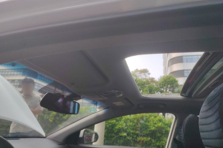 Used Hyundai Elantra (6th Generation / Lingdong) 2016 1.6L Automatic ZhiXuan – Elite Version Headliner