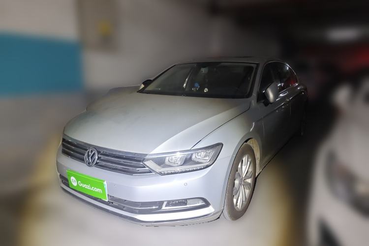 Used Volkswagen Magotan 2017 330TSI DSG Luxury Model