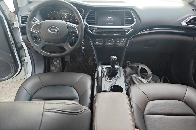 Used GAC Trumpchi GS4 2017 235T Manual Two-Wheel Drive Luxury Edition