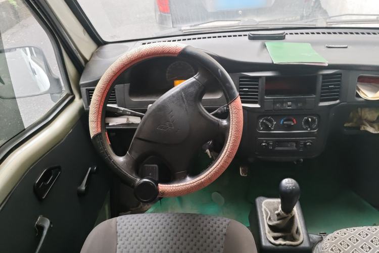 Used Wuling Zhiguang 2013 1.0L Practical Version
