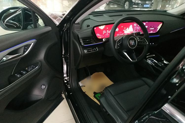 Used Buick Envision 2025 25T Entry-Grade Platinum Edition