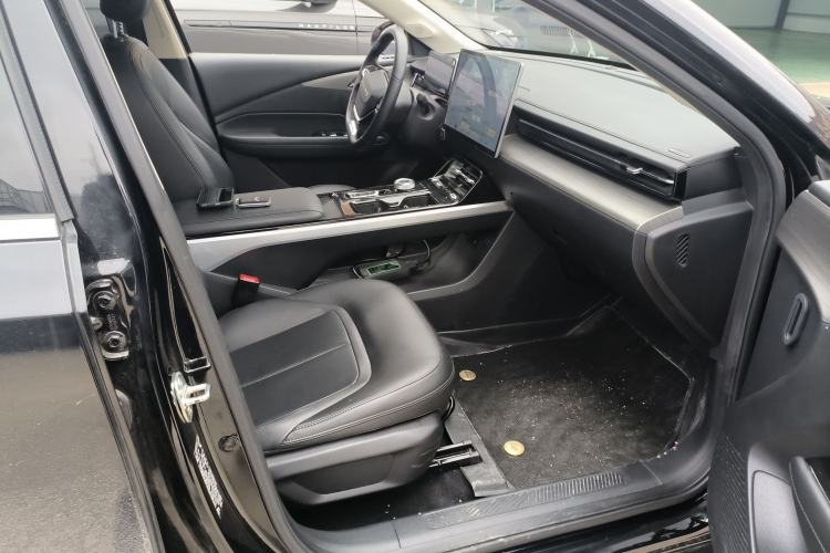 Used Wuling Xingguang 2024 Co-Creation Edition 510 Advanced Model
