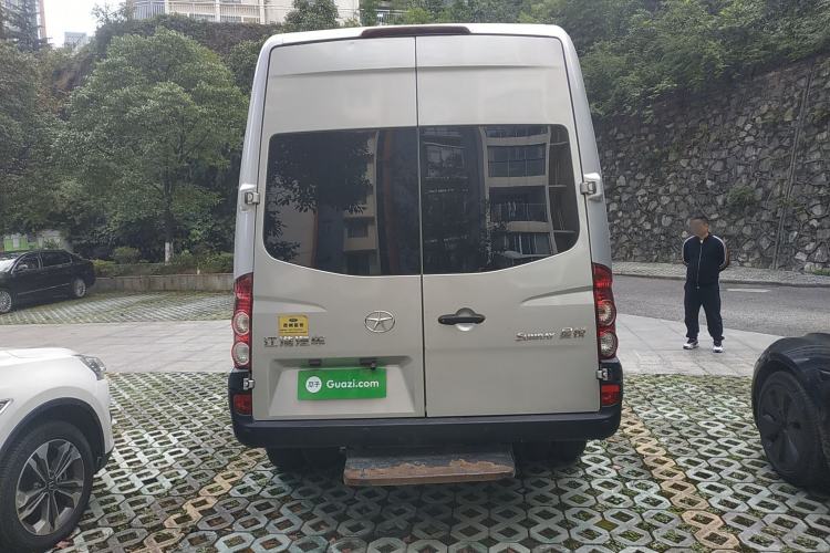 Used JAC Sunray 2021 2.0T 5-Series Star Express 6/7-Seater High-Roof D20TCIF1