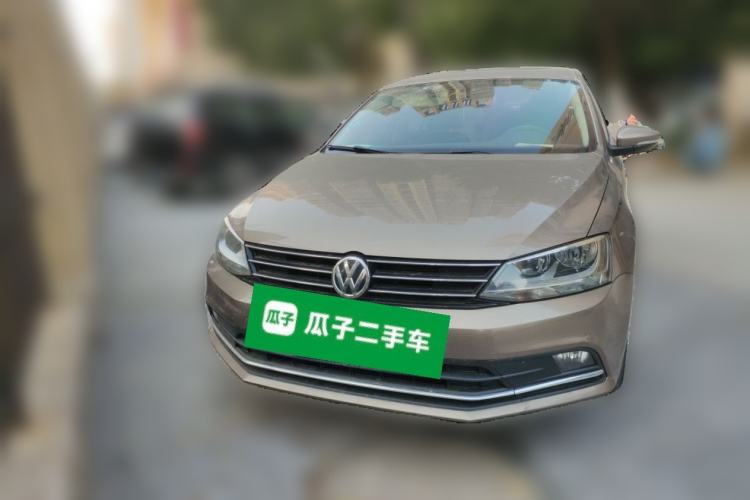 Used Volkswagen Sagitar 2017 180TSI Automatic Luxury Edition
