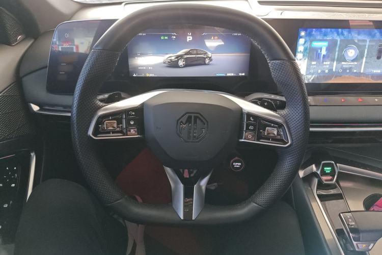 Used MG 7 2023 2.0T Automatic Hunter Luxury Edition
