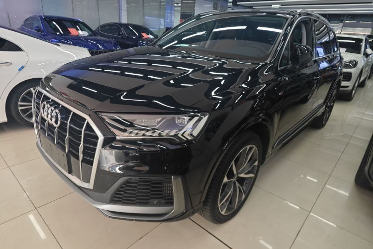 Used Audi Q7 2020 55 TFSI quattro S line sports model