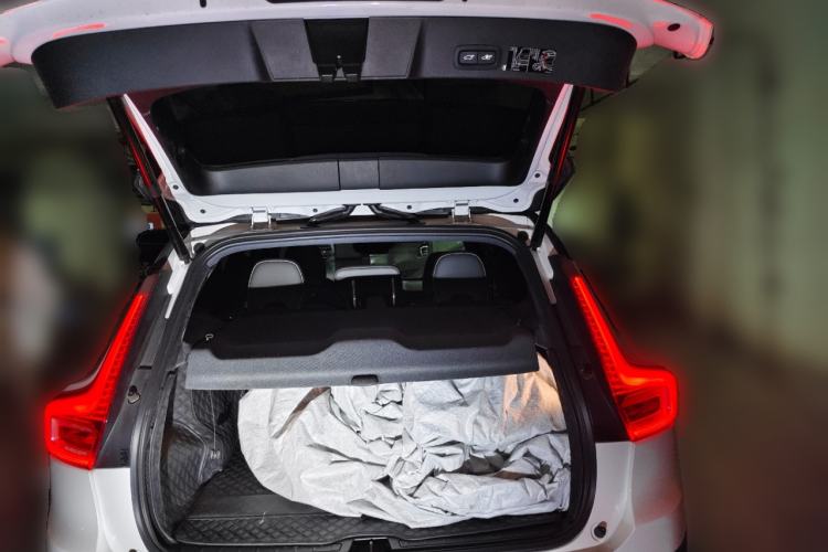 Used Volvo XC40 2020 T4 Four-Wheel Drive Smart & Sporty Edition
