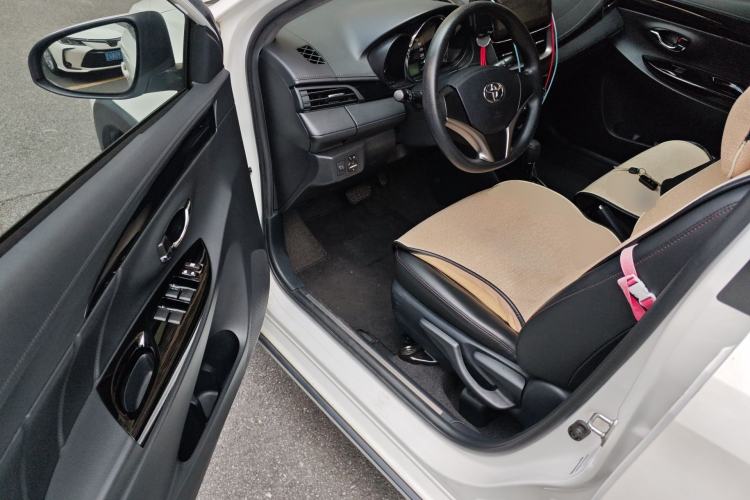 Used Toyota YARiS L Zhi Xuan 2020 X-Trail X 1.5L CVT Luxury Edition
