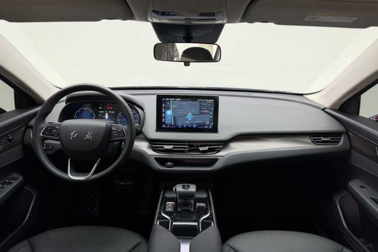 Used Hongqi E-QM5 2022 431 km Charge & Enjoy Edition