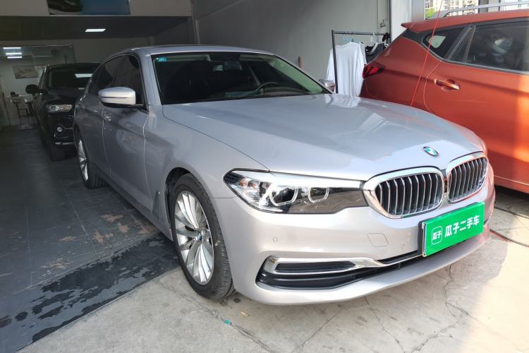 Used BMW 5 Series 2020 525Li Luxury Package

