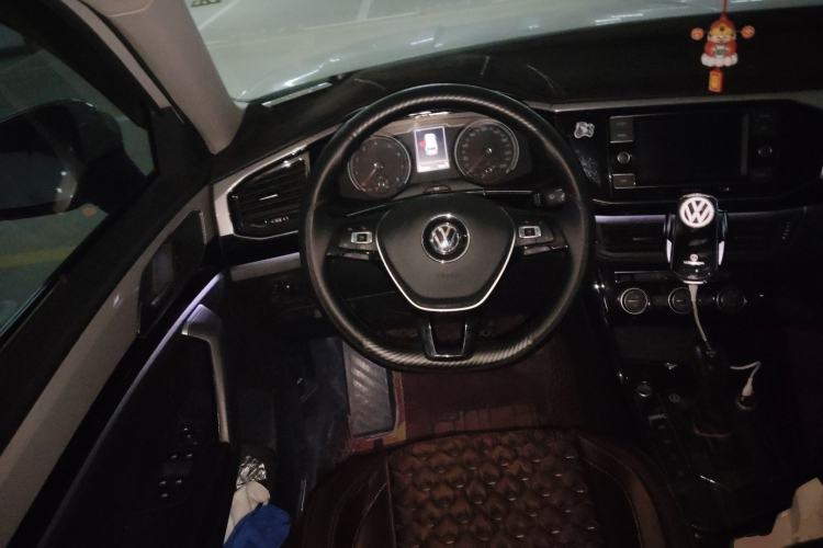 Used Volkswagen Tayron 2019 330TSI Two-Wheel Drive Luxury Model China VI Standard
