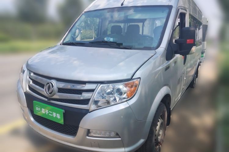 Used Dongfeng Yufeng 2021 2.0T Value-Added Logistics Vehicle Long Wheelbase Mid-Roof Design 6–9 Seats China VI Standard D20
