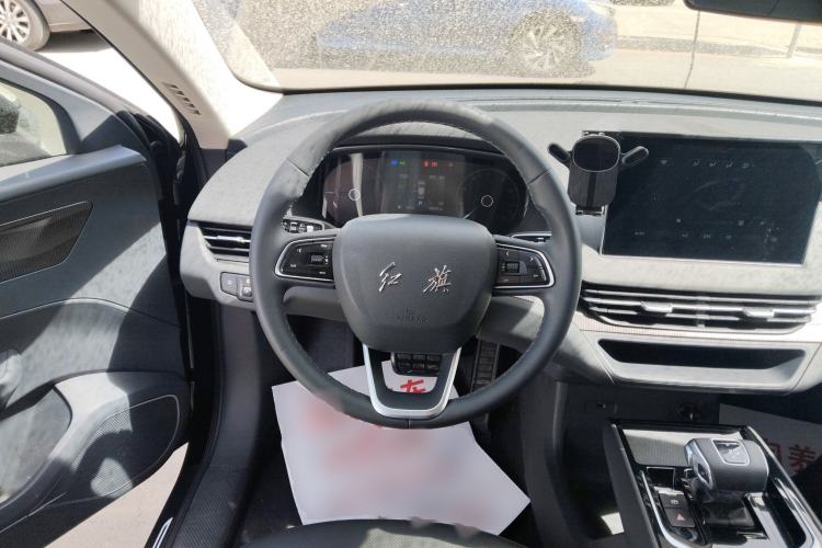 Used Hongqi E-QM5 2022 431 km Charge & Enjoy Edition