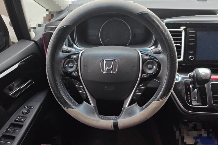 Used Honda Elysion 2019 2.0L Hybrid Luxury Edition
