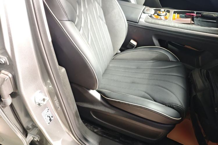 Used Chery Tiggo 9 2023 2.0T Dual-Clutch Two-Wheel Drive Luxury Edition 5 Seats
