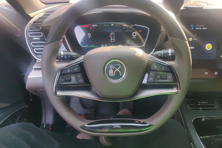 Used BYD Han 2023 EV Champion Edition 605KM Front-Drive Premium Model
