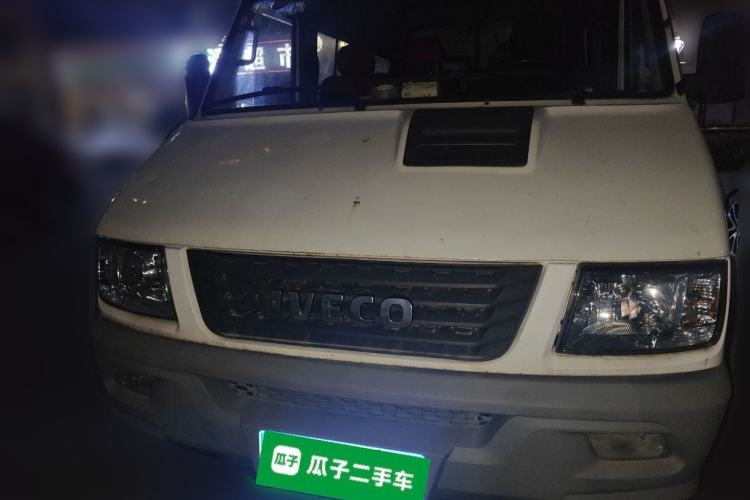 Used Iveco Power Daily 2017 2.5T Classic A32 Mid-Roof 6-7 Seater Bus 47Z5
