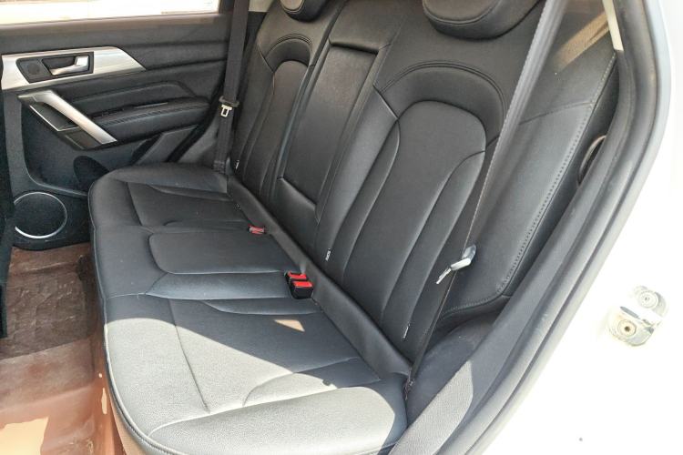 Used Haval H2 2017 Red-Label 1.5T Automatic Two-Wheel Drive Luxury Model
