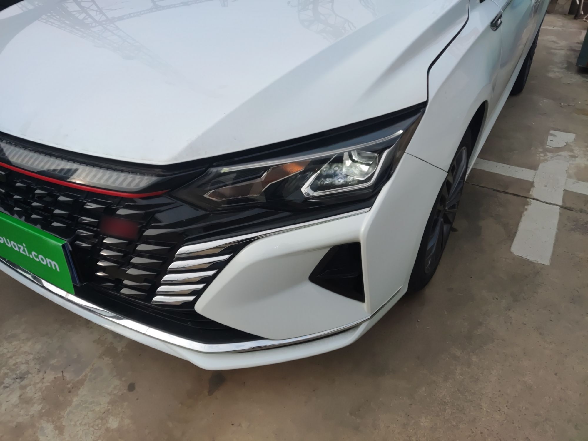 Dongfeng Aeolus Yixuan MAX 2023 1.5T Super-Powered Dad Edition — снимка 3