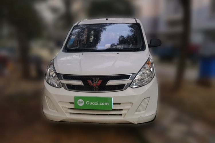 Used Wuling Rongguang V 2016 1.2L Practical Version Front