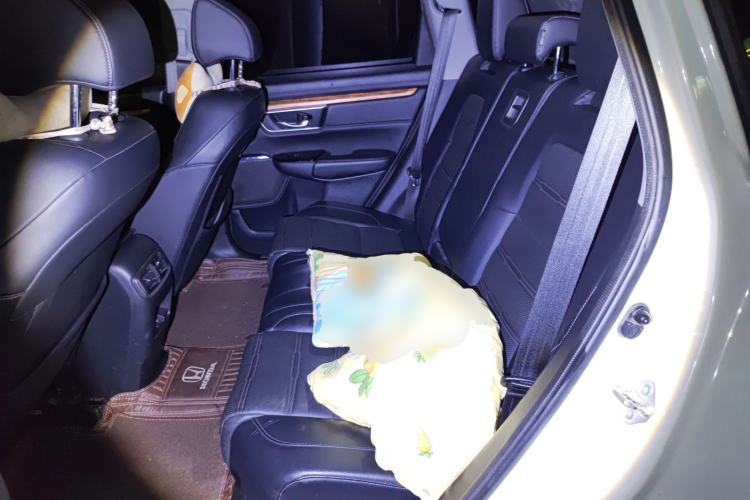 Used Honda CR-V 2017 240TURBO CVT Front-Wheel Drive Fashion Edition
