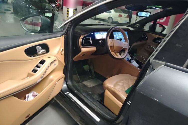 Used Rising R7 2022 Long-Range Advanced Edition
