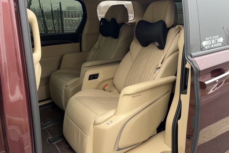 Used Buick GL8 2023 ES Lu Zun Luxury Model
