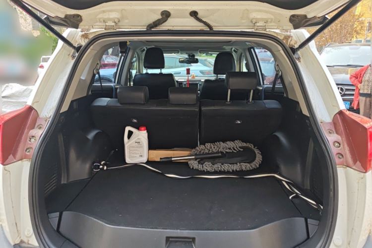 Used Toyota RAV4 2015 2.5L Automatic 4x4 Elite Edition
