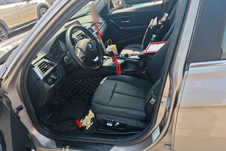 Used BMW 3 Series 2017 320Li Fashion Model
