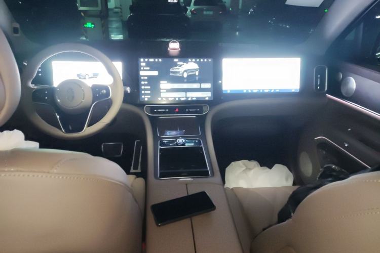 Used Hima AITO M9 2025 Extended-Range Ultra Version 52 kWh 6-Seater Center Console