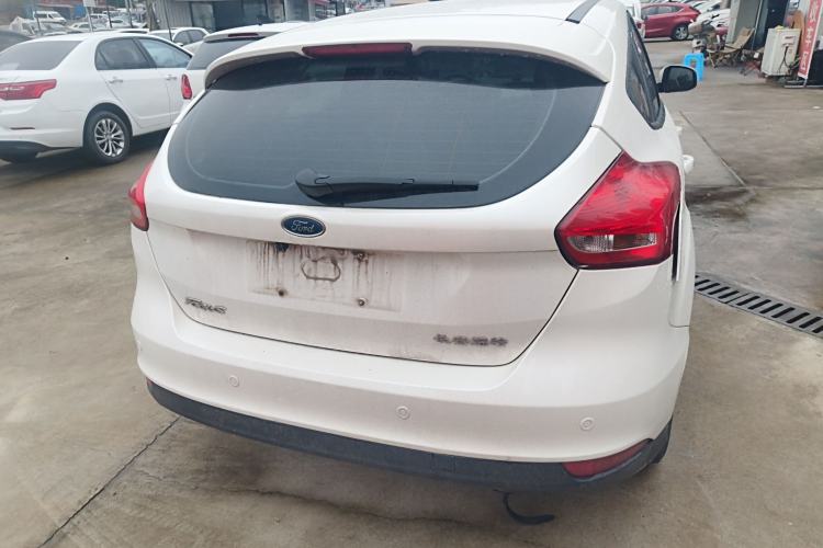 Used Ford Focus 2015 Hatchback 1.6L Automatic Fashion Edition