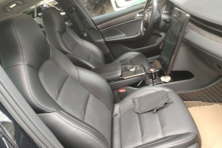 Used SERES SF5 2021 Four-Wheel Drive Freedom Expedition Edition Right Front Seat